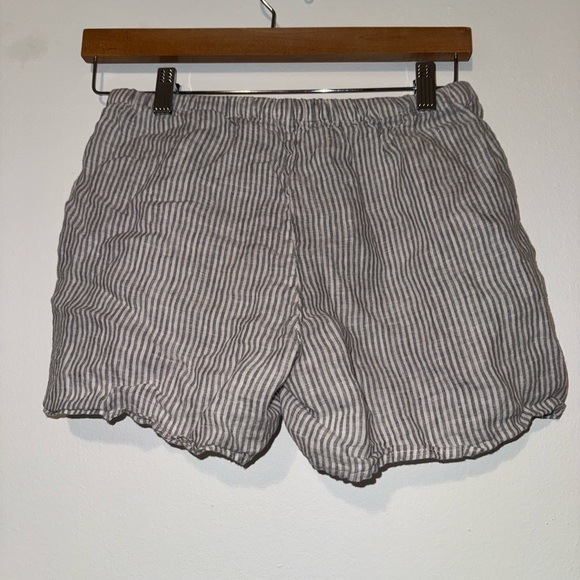 Striped Gray Long Sleeve Shirt & shorts sleep set - Picture 9 of 10